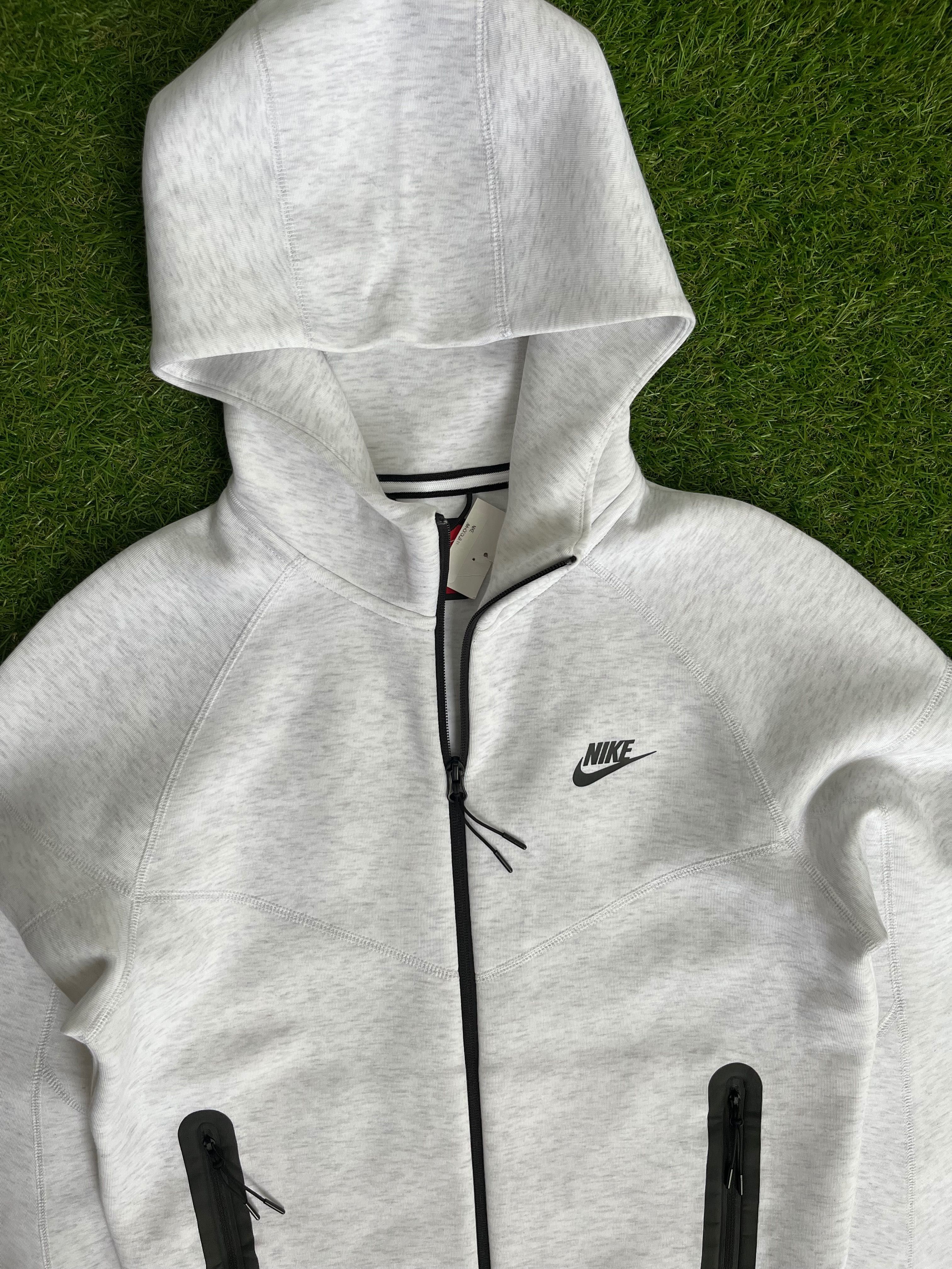 Мъжко горнище : NIKE TECH FLEECE S