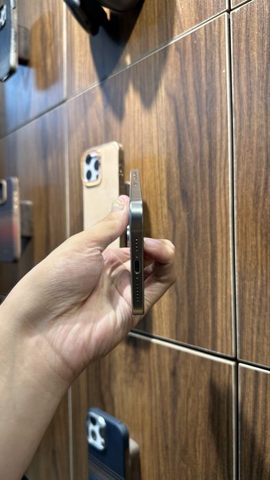 iphone 15 pro max 256gb 90% Naxt va Nasiya savdo