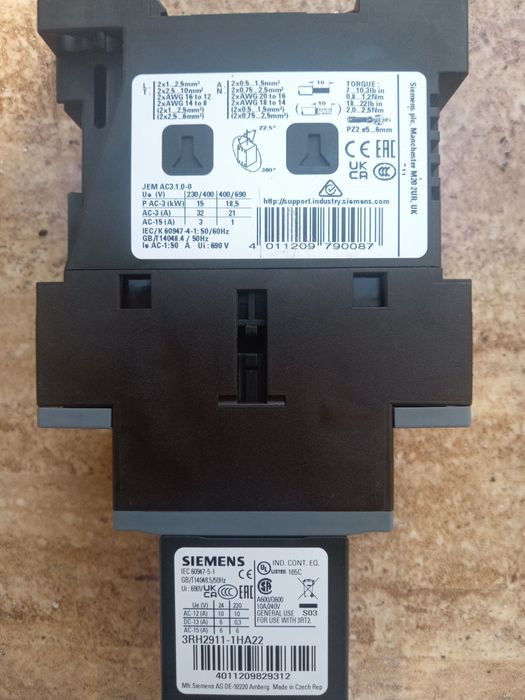 Contactori Siemens 3rt2027,3rt2025-1bb4r, si3th40,3rt1017,3rh1140,3rr2