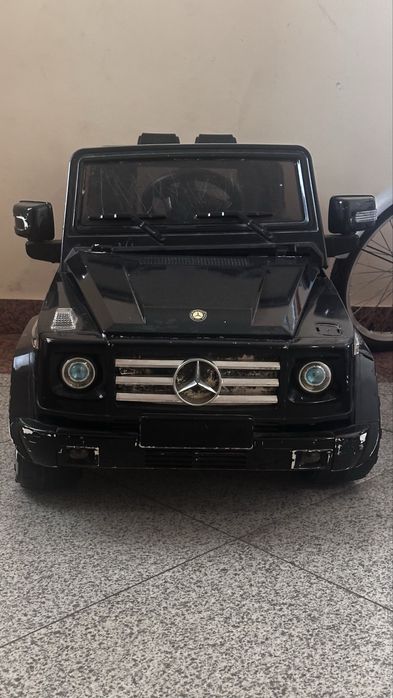 Детская электромашина Mercedes (джип)