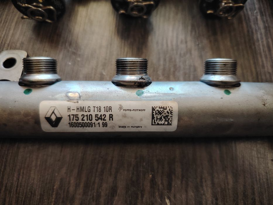 Дюзи ГНП горивна рейка 1.6 дци 131 к.с. Нисан Рено  / Renault Nissan