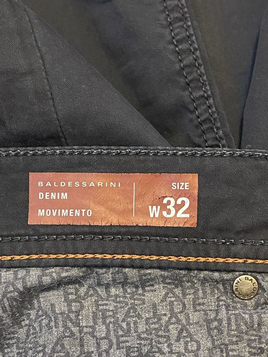 Pantaloni chino barbati Baldessarini marimea M