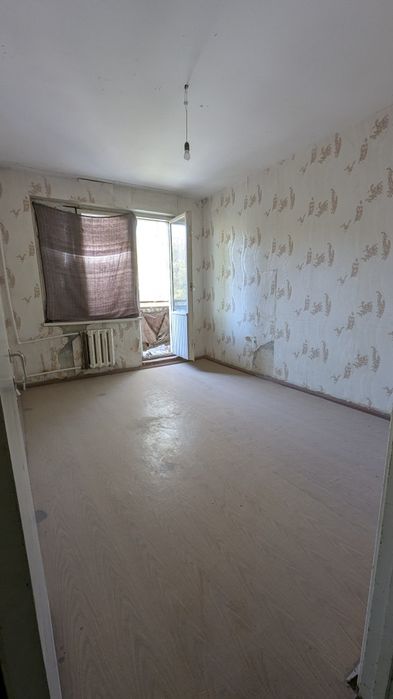 3 xonali uy, 2-etaj sotiladi