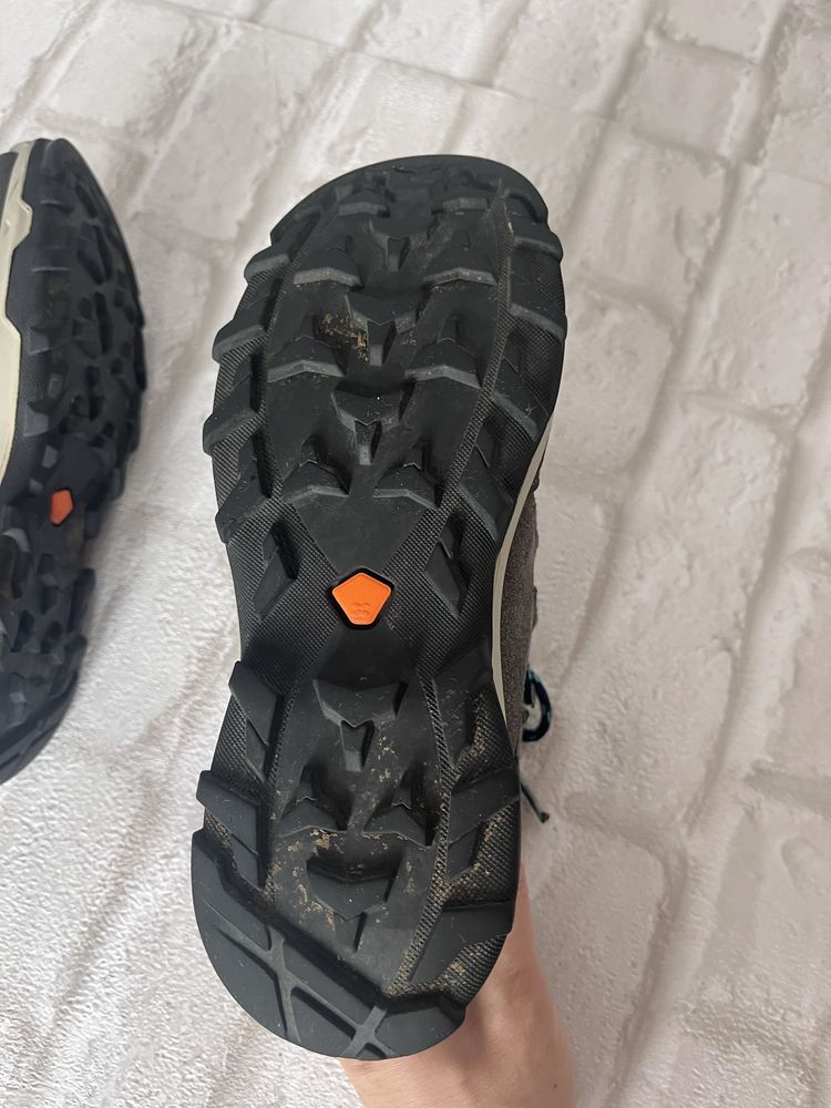 Quechua MH500| mărimea 34| bocanci tehnici trekking drumeție copii