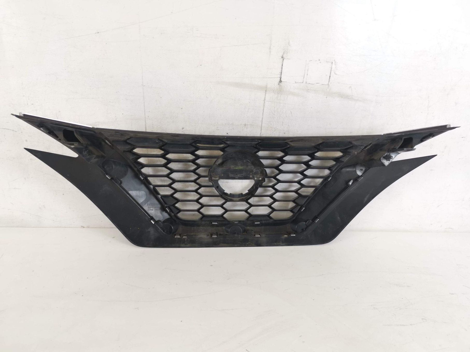 Grila Radiator Nissan Juke F16 2019 2020 2021 2022 2023 2024 2025 Orig