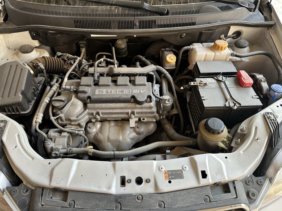 Nexia 3 Mexanika 11500 km yurgan xalol 2019