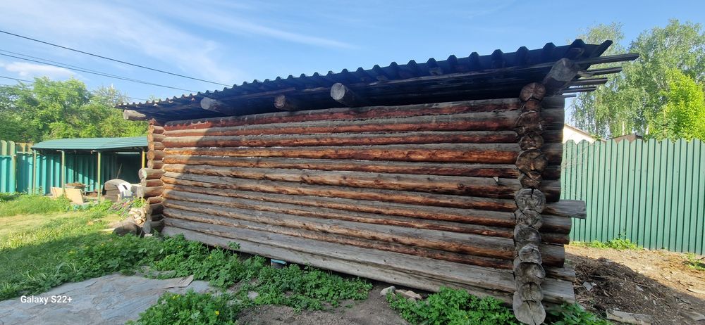 Продам  деревянный сруб цельный в круг.