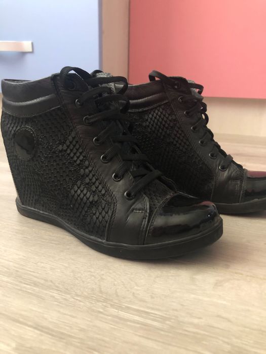 Дамски обувки със скрит ток Bianki