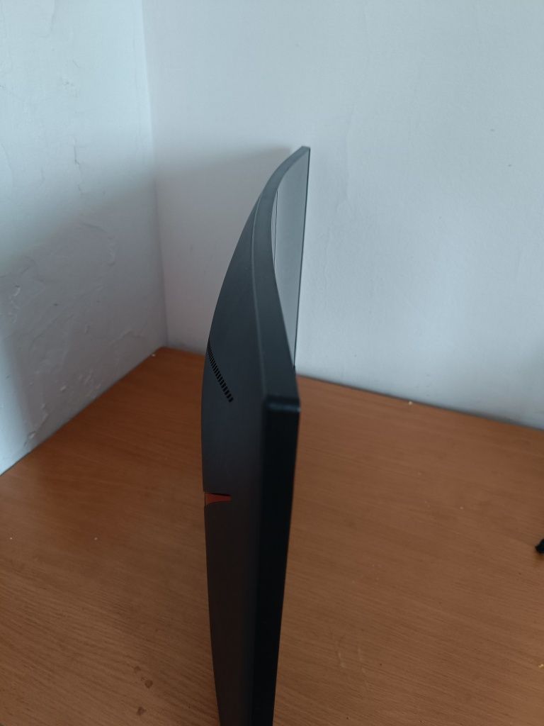 Монитор 27" AOC C27G2ZU/BC
Диагональ экрана, д