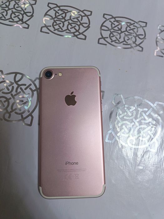 Айфон 7 в идеальном состоянии