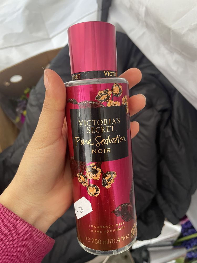 body spray uri victoria’s secret