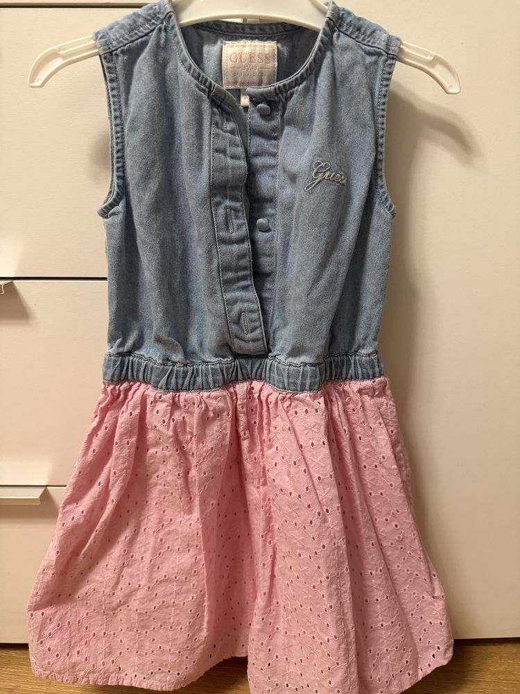 Дрехи GUESS за момиче 4 г.