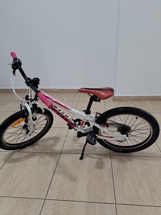 Bicicleta copii..