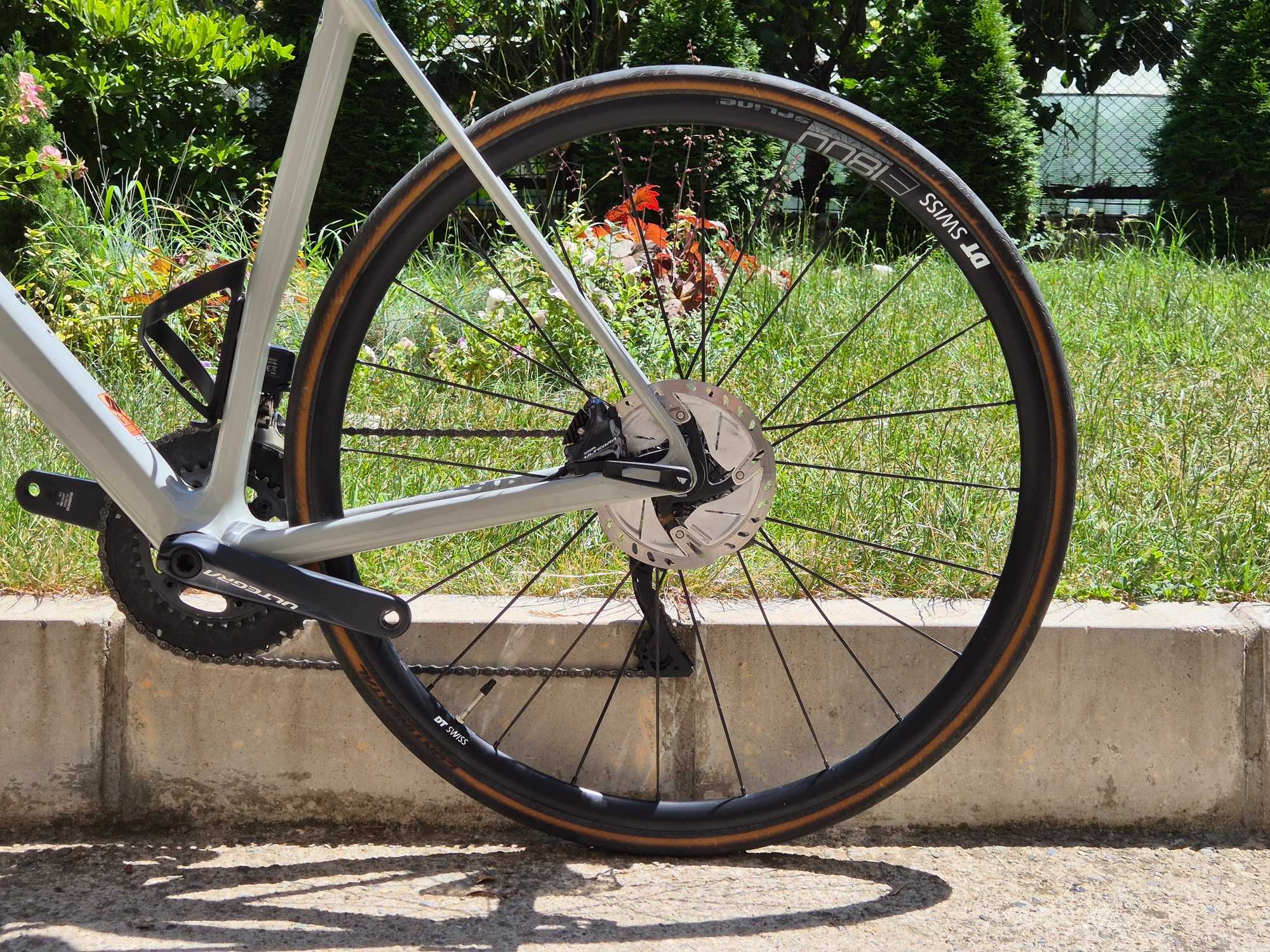 Canyon Endurace CF SL 8 Disc Di2