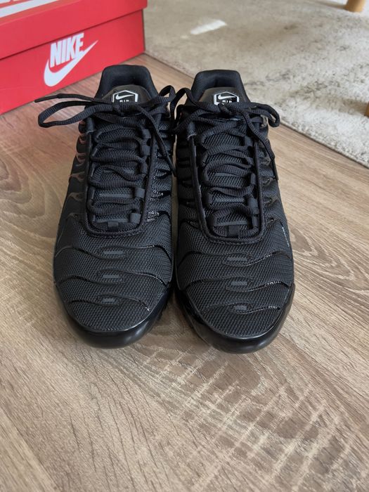 Nike TN Air Max Plus Triple Black