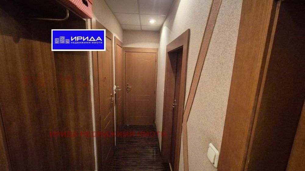 Продава се Тристаен апартамент в София, НПЗ Изток - 65 кв.м за 2462 €/кв.м - Снимка #11