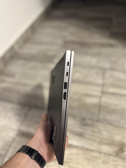 Lenovo ThinkPad X1 Yoga Gen 7 • i7 TOUCHSCREEN 360• -32gb ram