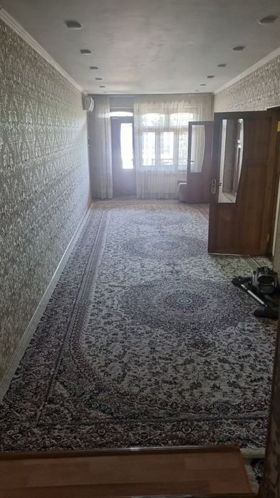 Hovli sotiladi 3.7 sotik