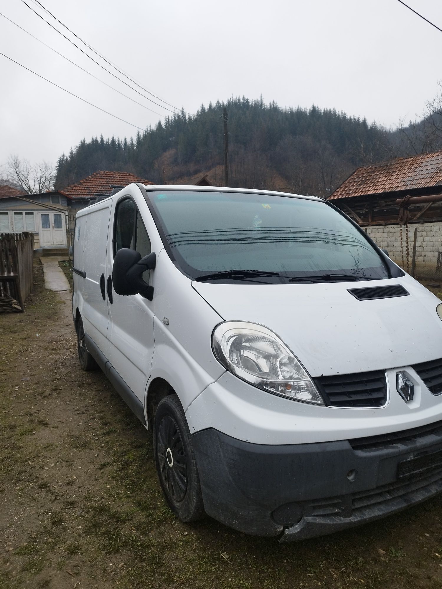 Vând sau schimb Renault trafic