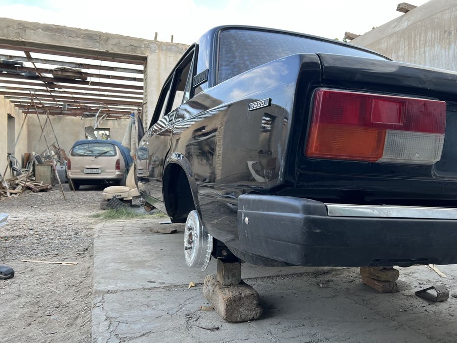 Vaz 2107 96 yil polni noldan yigʻilgan pirayektga