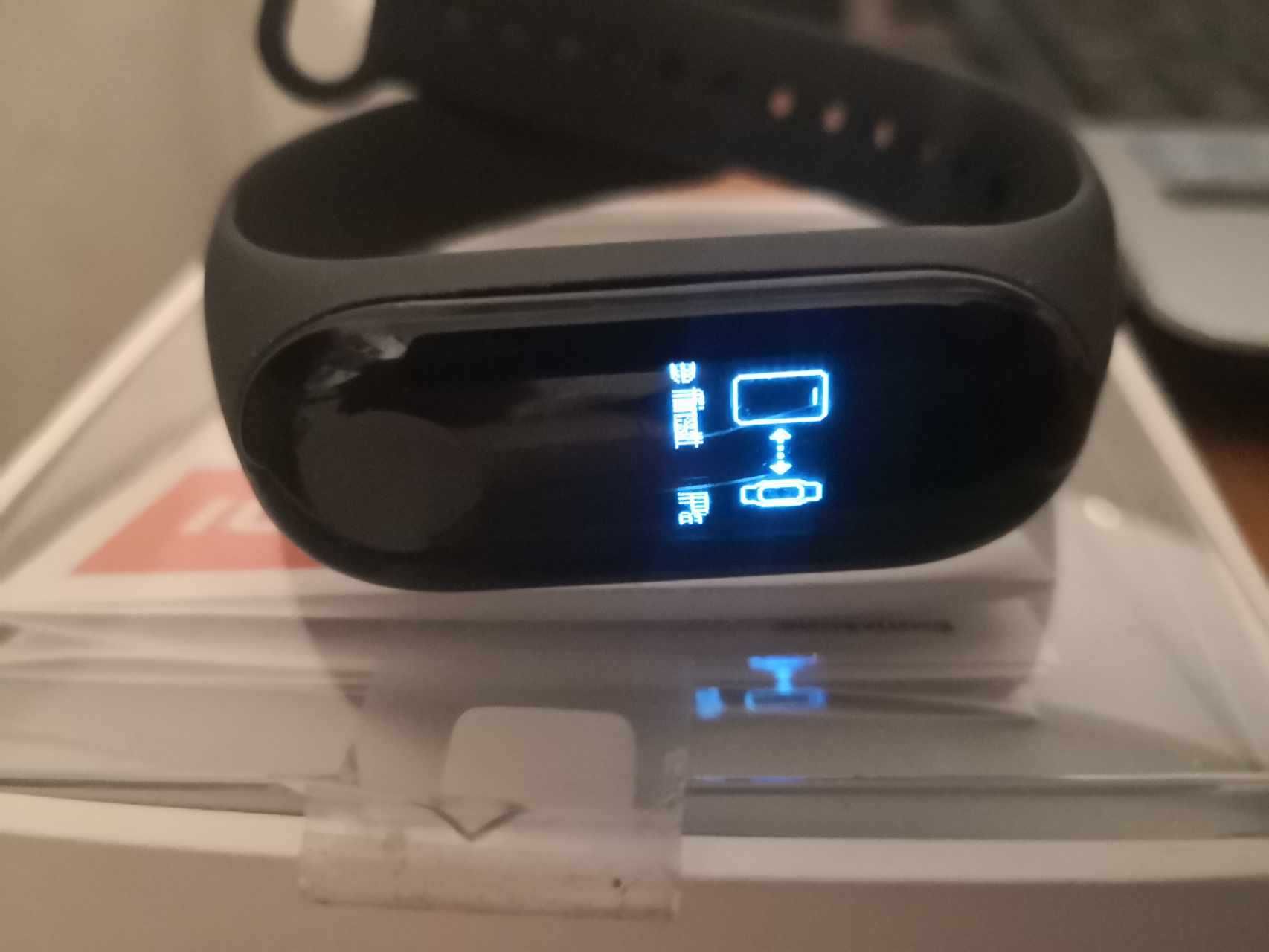 Фитнес гривна Huawei Band 3