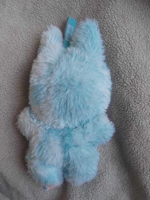 Labubu / Лабубу - оригинална играчка на фирма Pop Mart