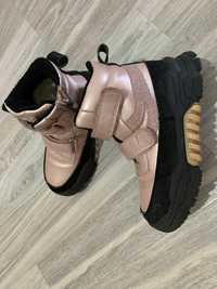 Зимняя обувь для девочки