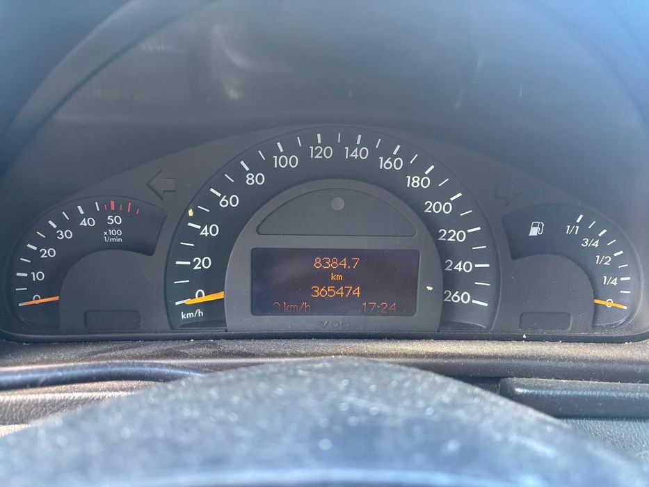 Vând sau schimb  Mercedes c calss