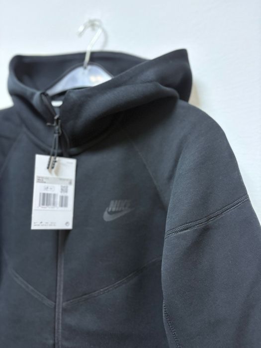 Nike Sportswear - Tech Fleece