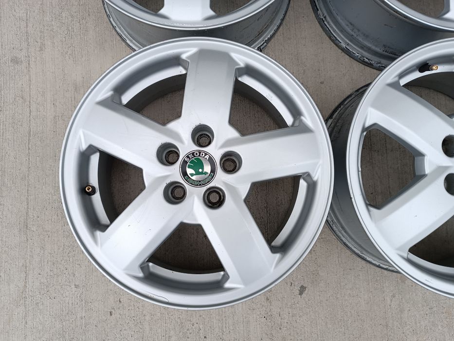 Jante aliaj 5x100 r15 Vw Polo , Skoda Fabia Rapid Roomster Scala