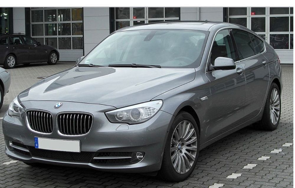 Dezmembrez dezmembrări piese bmw F07 GT seria 5 GT 530D 245 Hp 2011 trapa panoramica volan pe stanga planșa flansa bord etc perne grup cutie automată 8 HP 70