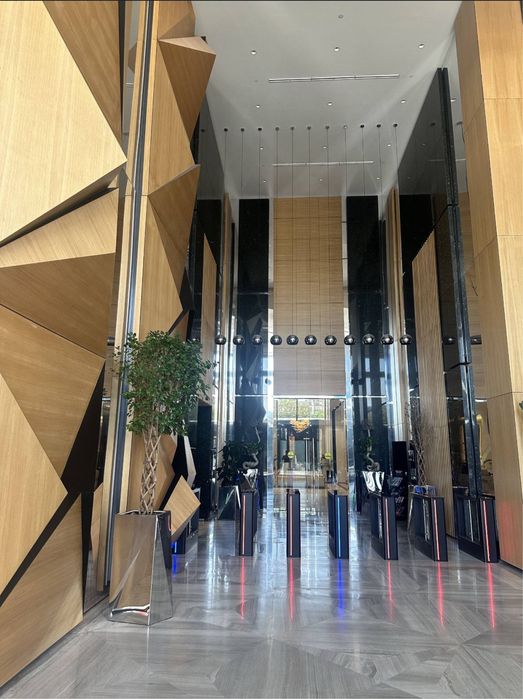 PIRAMIT TOWER квартира 2ух комнатная 57кв 34 этаж