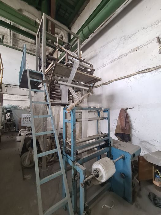 очень срочно  продаётся станок для производства полиэтилен пакетов