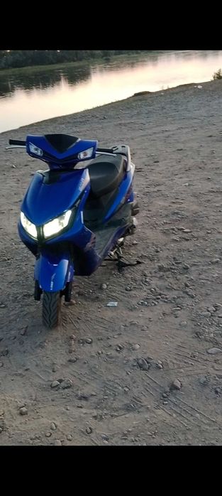 Мопед м8 150 кубовый