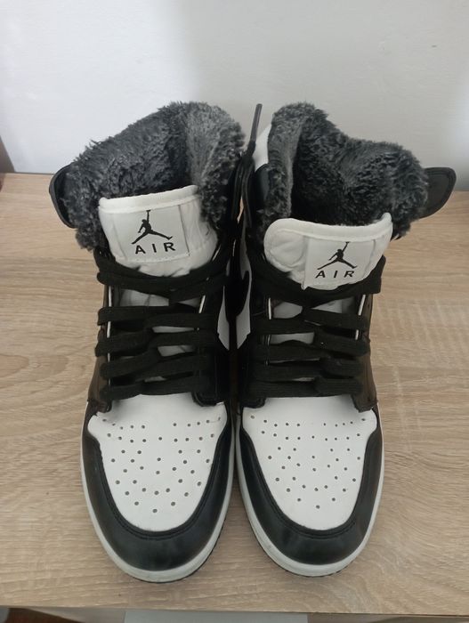 Ghete sport  Air Jordan 1
