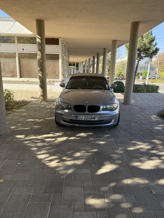 Vand/ Schimb cu x1 - Bmw seria 1  - 2011
