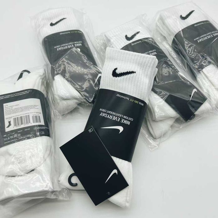 Nike everyday paypoqlari