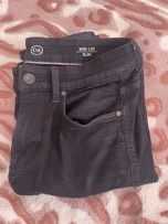 pantaloni negri slim