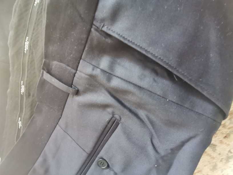 Луксозен мъжки костюм Kiğılı голям номер САКО и ПАНТАЛОН тъмно син