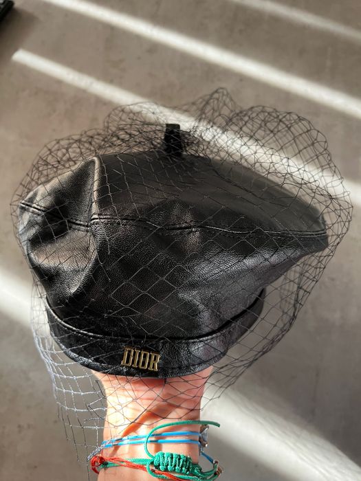 Френска шапка Christian Dior