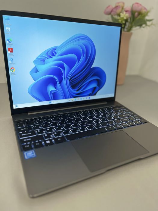 Ультратонкий Ультрабук Chuwi 14 8gb RAM 256 SSD FullHD