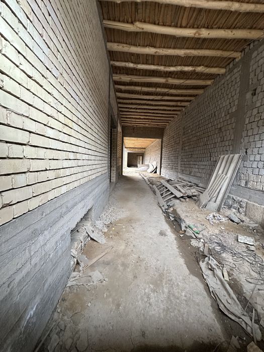 Каропка сотилади 8 сотх 7 хона. Учкахрамон. Гулистонда