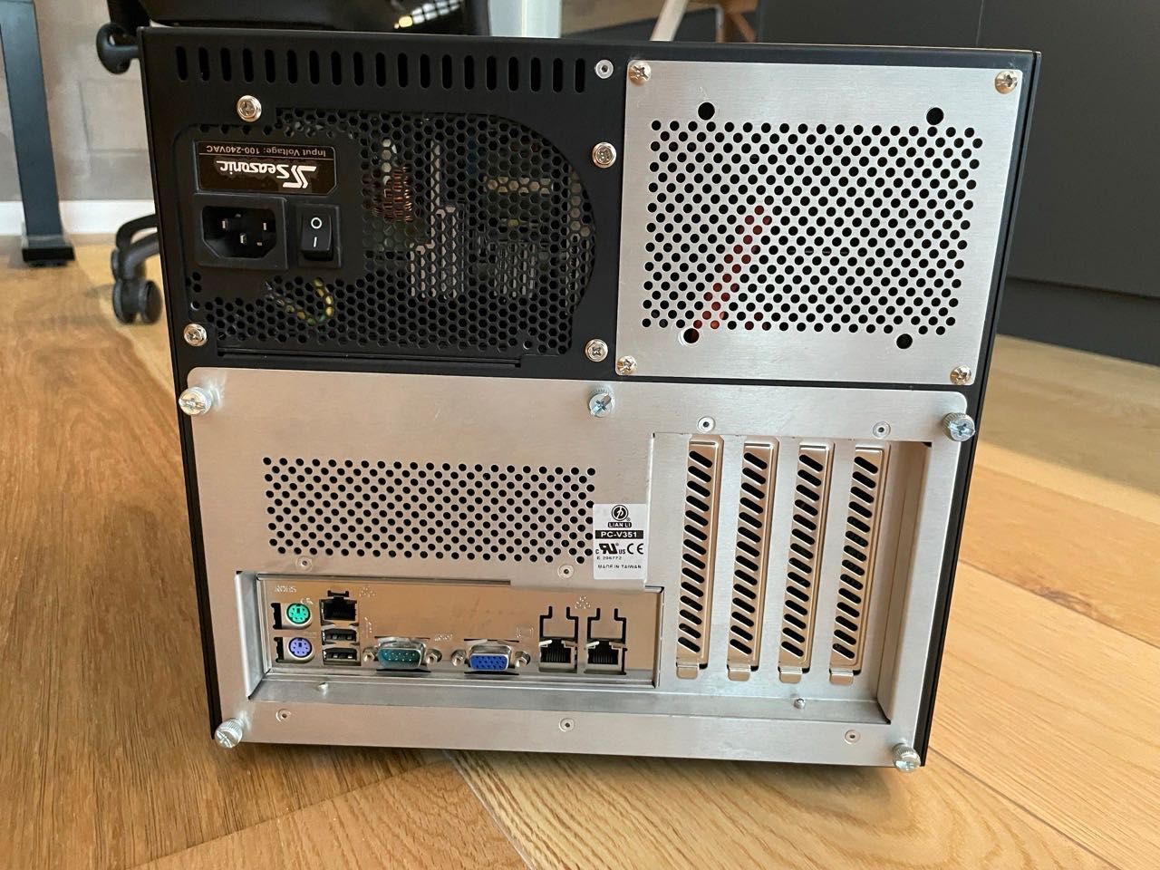 Home server 16 GB RAM ECC, 6 TB storage, SSD, Intel Xeon