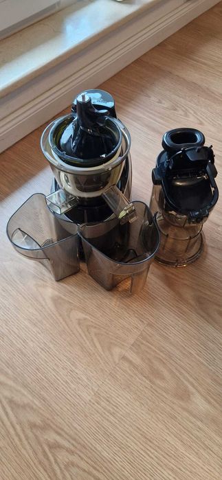 Storcator de fructe cu melc Star Light