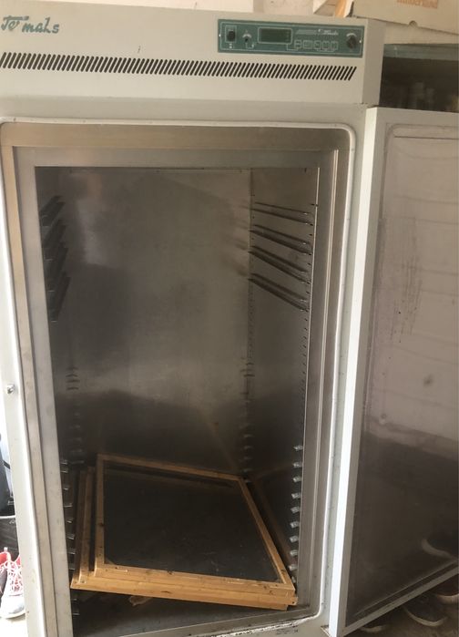 Uscator/Dezhidrator fructe/legume/ciuperci