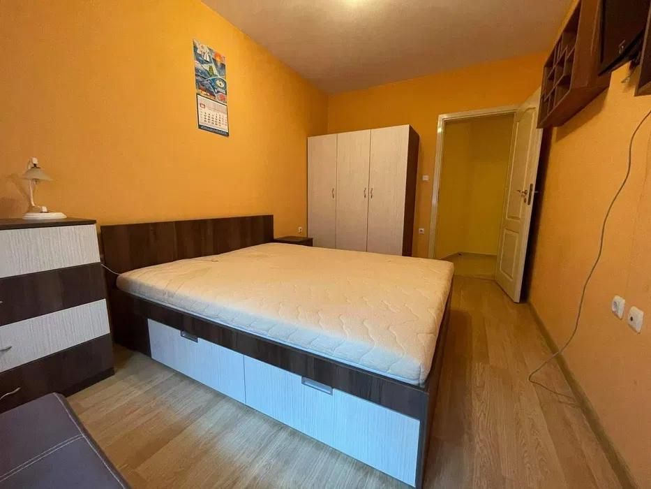 Дава се под наем Двустаен апартамент в Варна, Левски - 65 кв.м за 400 € - Снимка #4