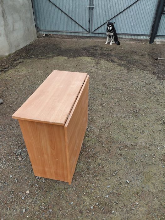 Продам стол раскладной г Уральск