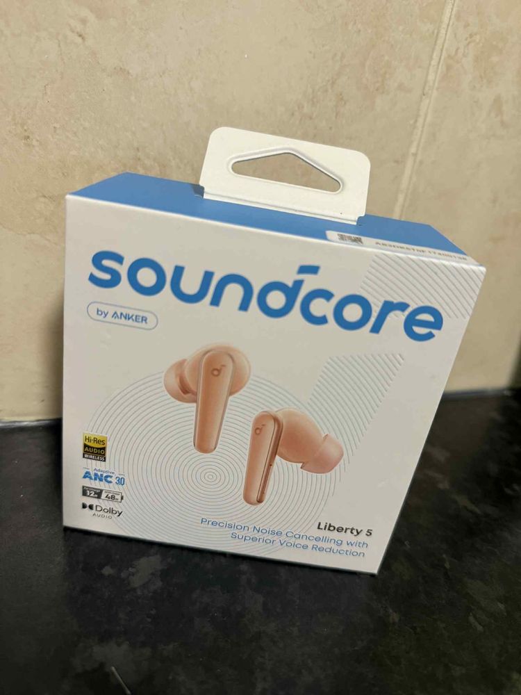 Casti soundcore liberty 5  oferta  150lei