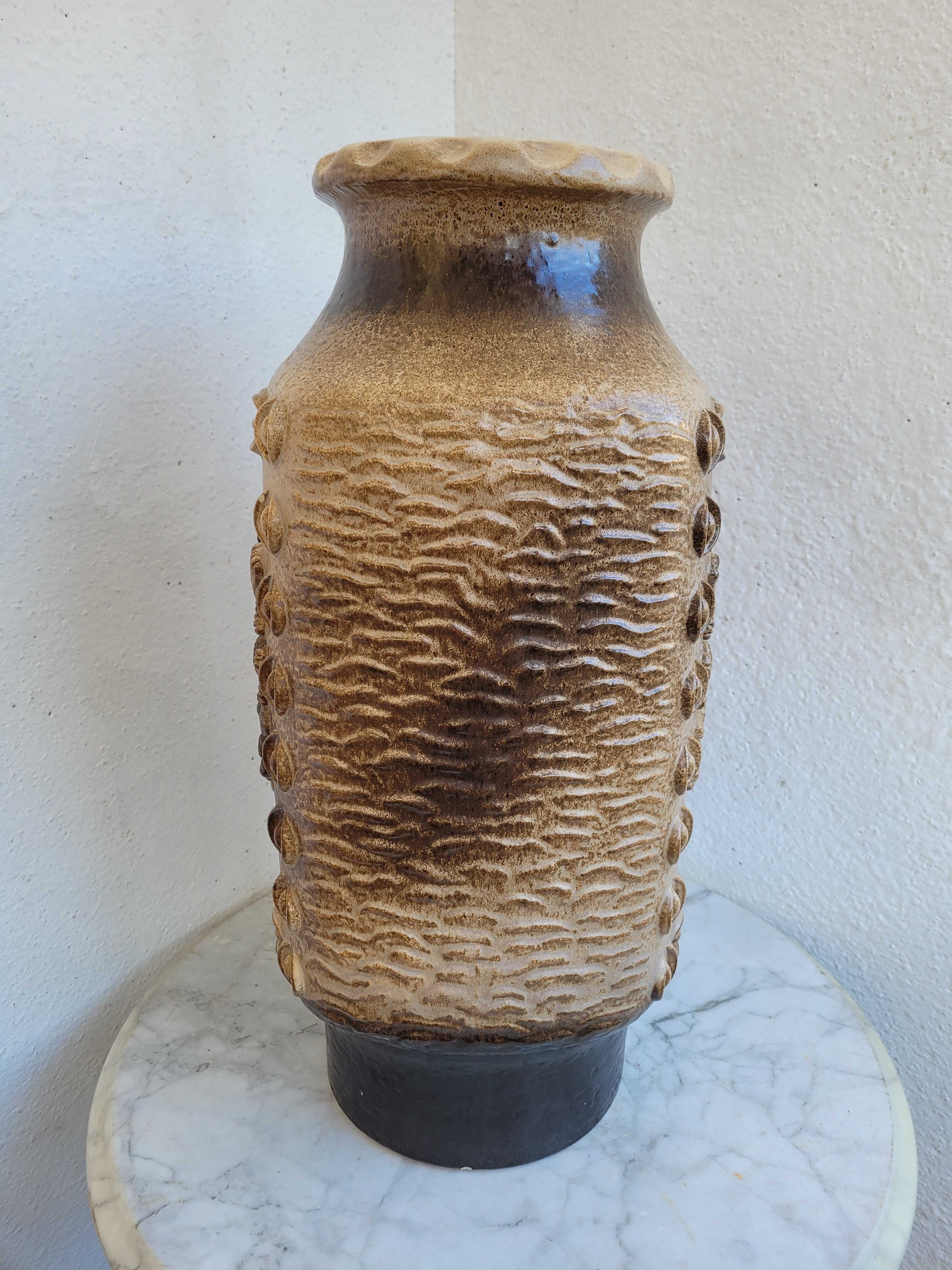 ГЕРМАНСКА подова ваза