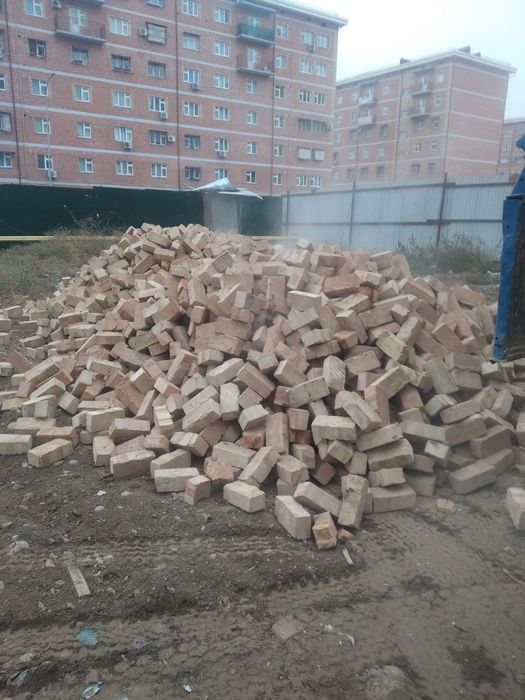 Хом гишт Кирпич жжений упаковка и без. Пишкан гишт. Пишган гишт